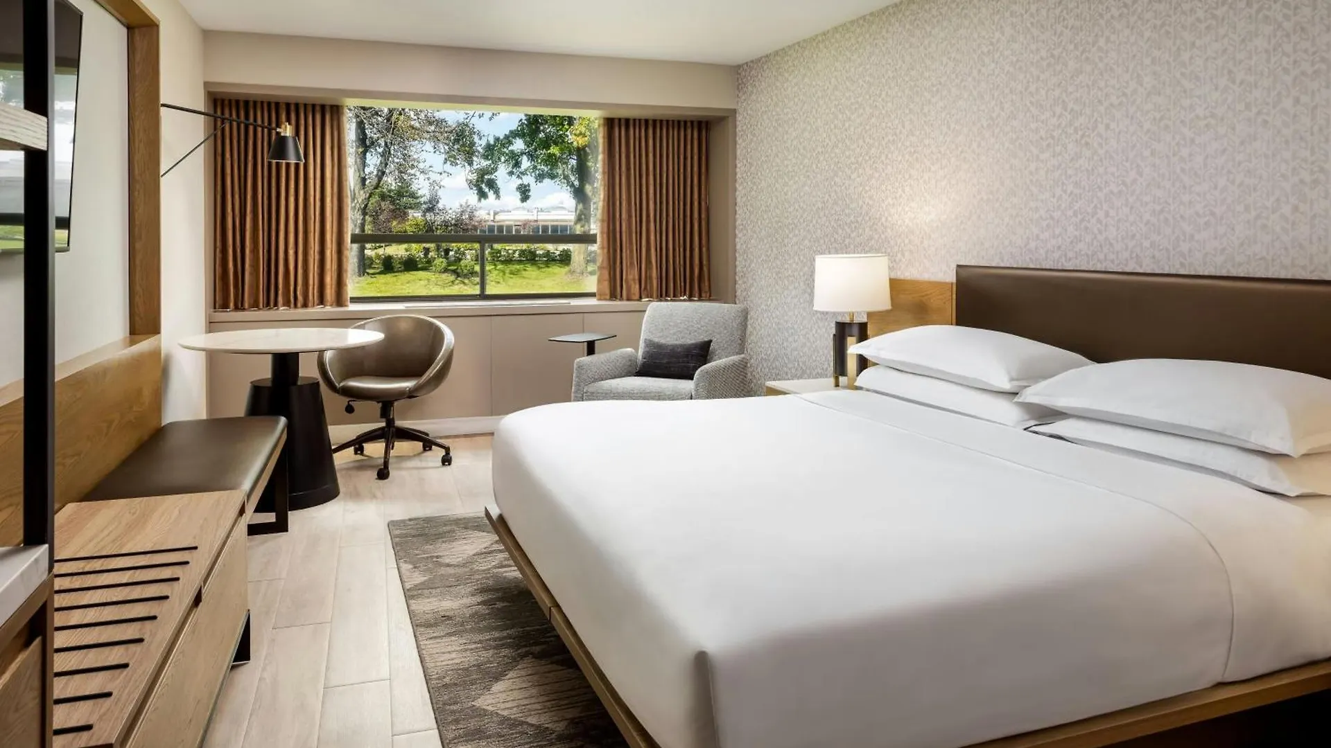Sheraton Montreal Airport Hotel Dorval