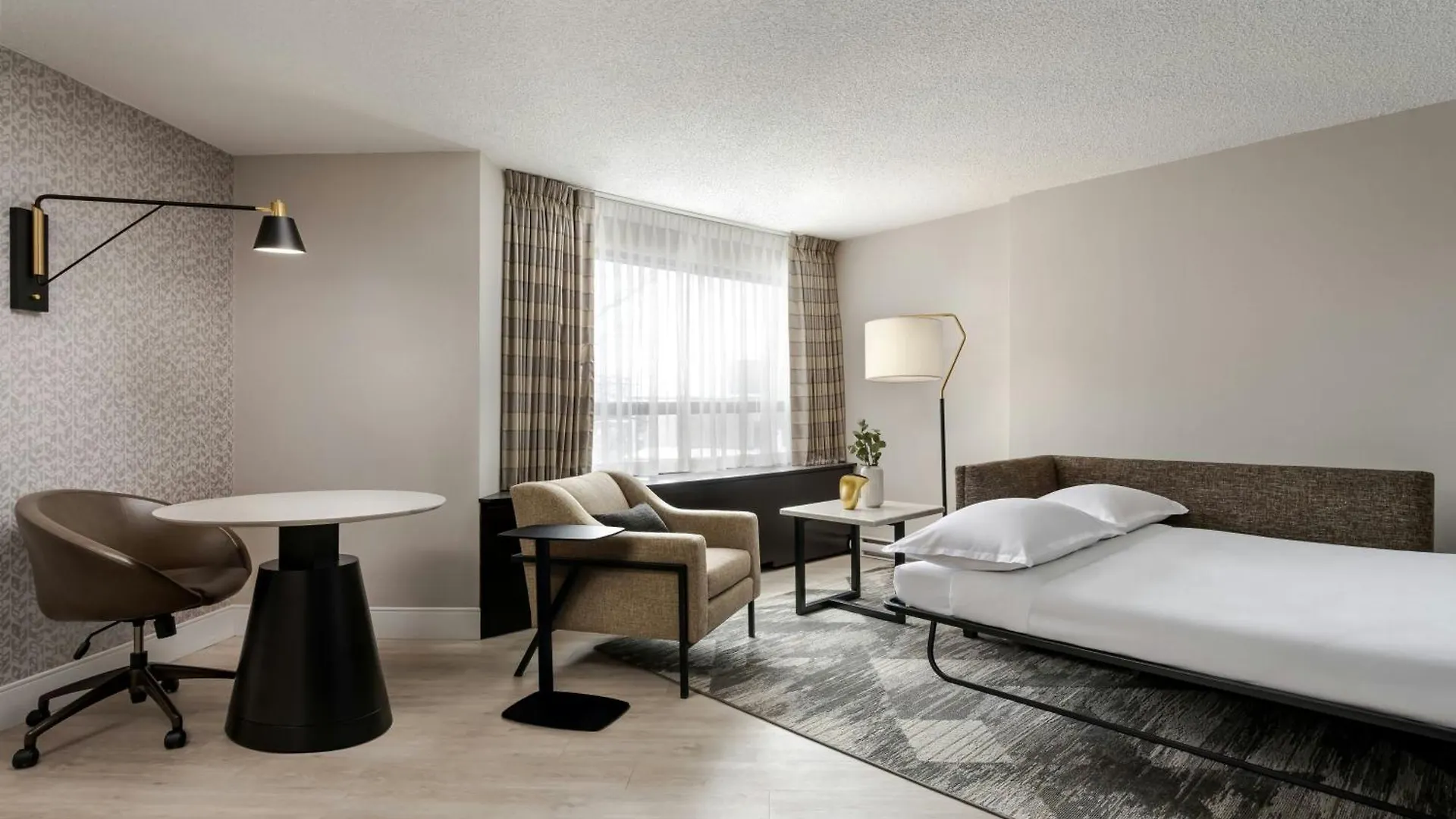 Sheraton Montreal Airport Hotel Dorval